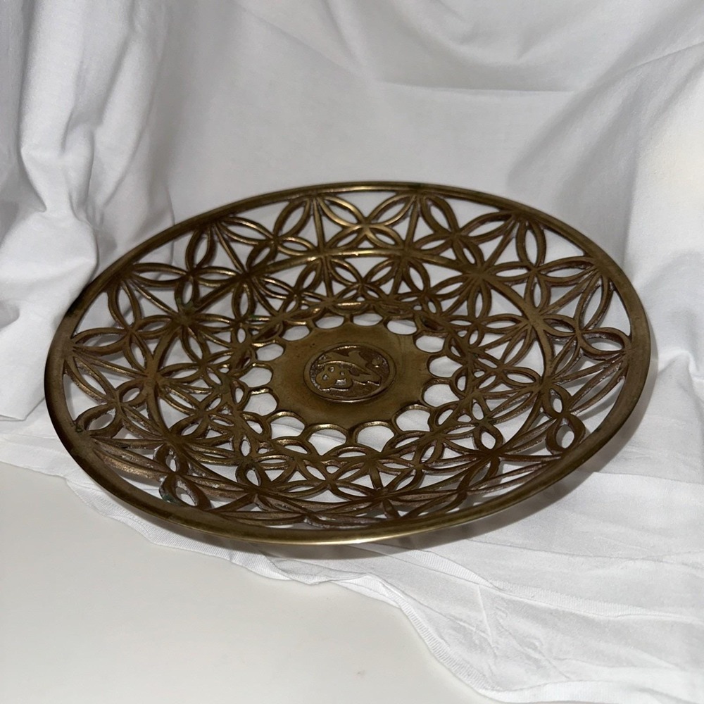 VTG Solid Brass Decorative Brass Bowl Detailed Design Korea 10‎ 1/2" x 2"